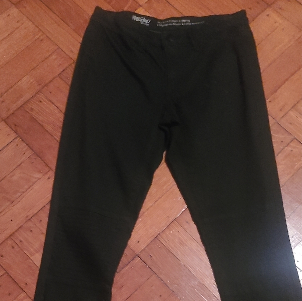 Mid rise denim leggings size 2 nwot